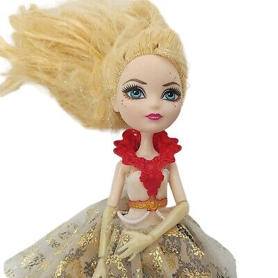 Ever After High Apple White Thronecoming Doll READ