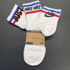 Nike 3-Pack Retro Stripes Everyday Essential Ankle Socks M 8-12/W 10-13 White