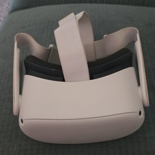 Meta Oculus Quest 2 Standalone VR Headset 90H...