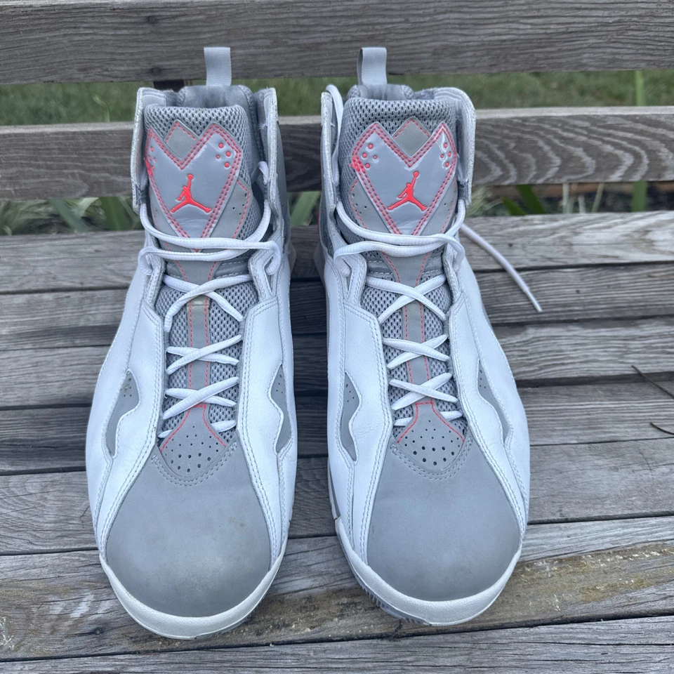 Jordan True Flight Wolf Gris Naranja 342964-118 Totalmente Nuevo en Caja Varios Talla 14 Foto 2 de 4