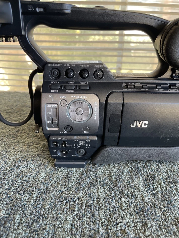 JVC GY-HM750U Camcorder Body Pro HD Solid State HM750 Camera - FREE SHIPPING - Image 2 of 4