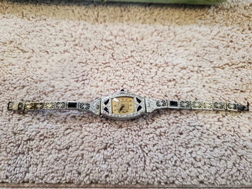 Antiguo reloj Bulova para mujer marcado el 10 de junio de 1924 con marca 750 Foto 3 de 4