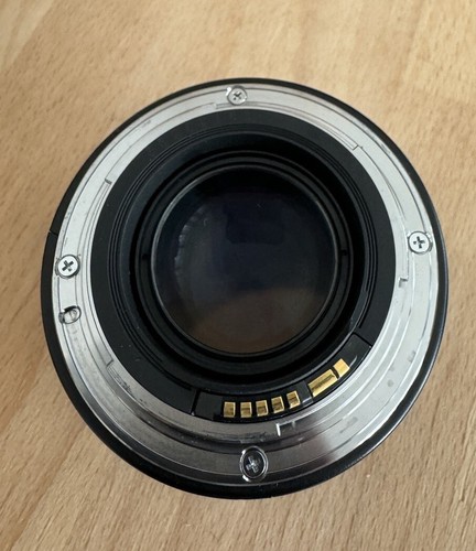 Canon EF 50mm f/1.4 Telephoto Lens - Picture 3 of 3