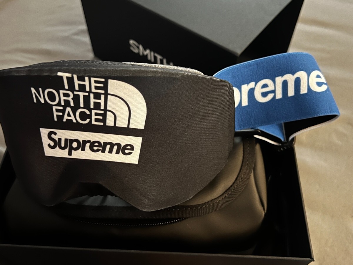 SUPREME X THE NORTH FACE SMITH SNOWBOARD SKI GOGGLES BLUE SUPREME X THE NORTH FACE SMITH SNOWBOARD SKI GOGGLES BLUE