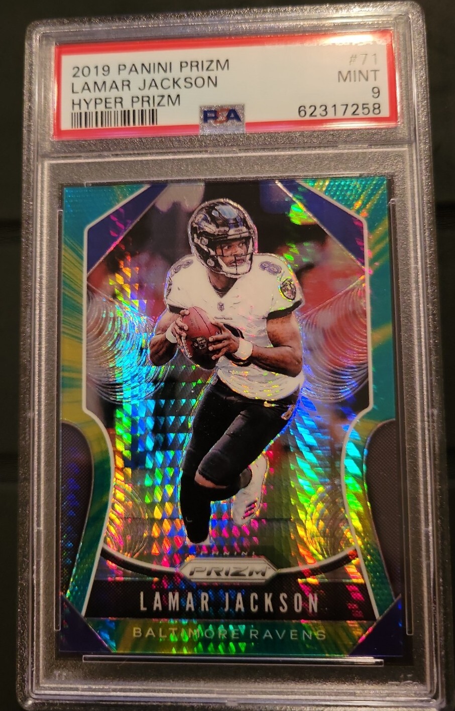 2019 Lamar Jackson Panini Prizm Hyper Prizm #71 141/175 PSA 9 Ravens 2nd Year