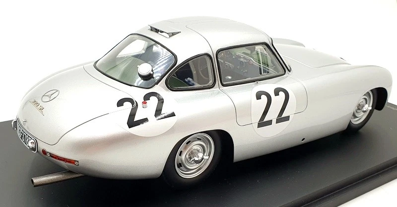 Spark 1/18 Scale 18S860 - Mercedes-Benz 300 SL #22 Le Mans 1952 - Image 2 of 4