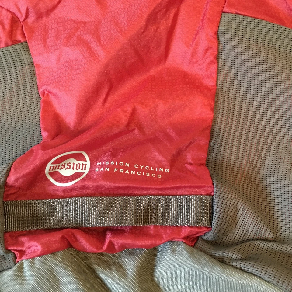 Timbuk2 San Francisco OS Backpack Mission Cycling Red w/Hanger Folding Board - Image 2 of 4