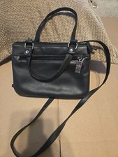 No Boundaries Women's Black Purse with Sholder Strap Faux Leather