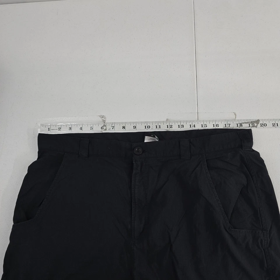 Мужские спортивные шорты-карго Under Armour черные для походов на открытом воздухе размер 38 - Изображение 3 из 4