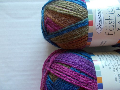 Herrschners Fashion Yarn 2-ply, Boho Chic, lot of 2 (220 yds each) - Picture 2 of 2