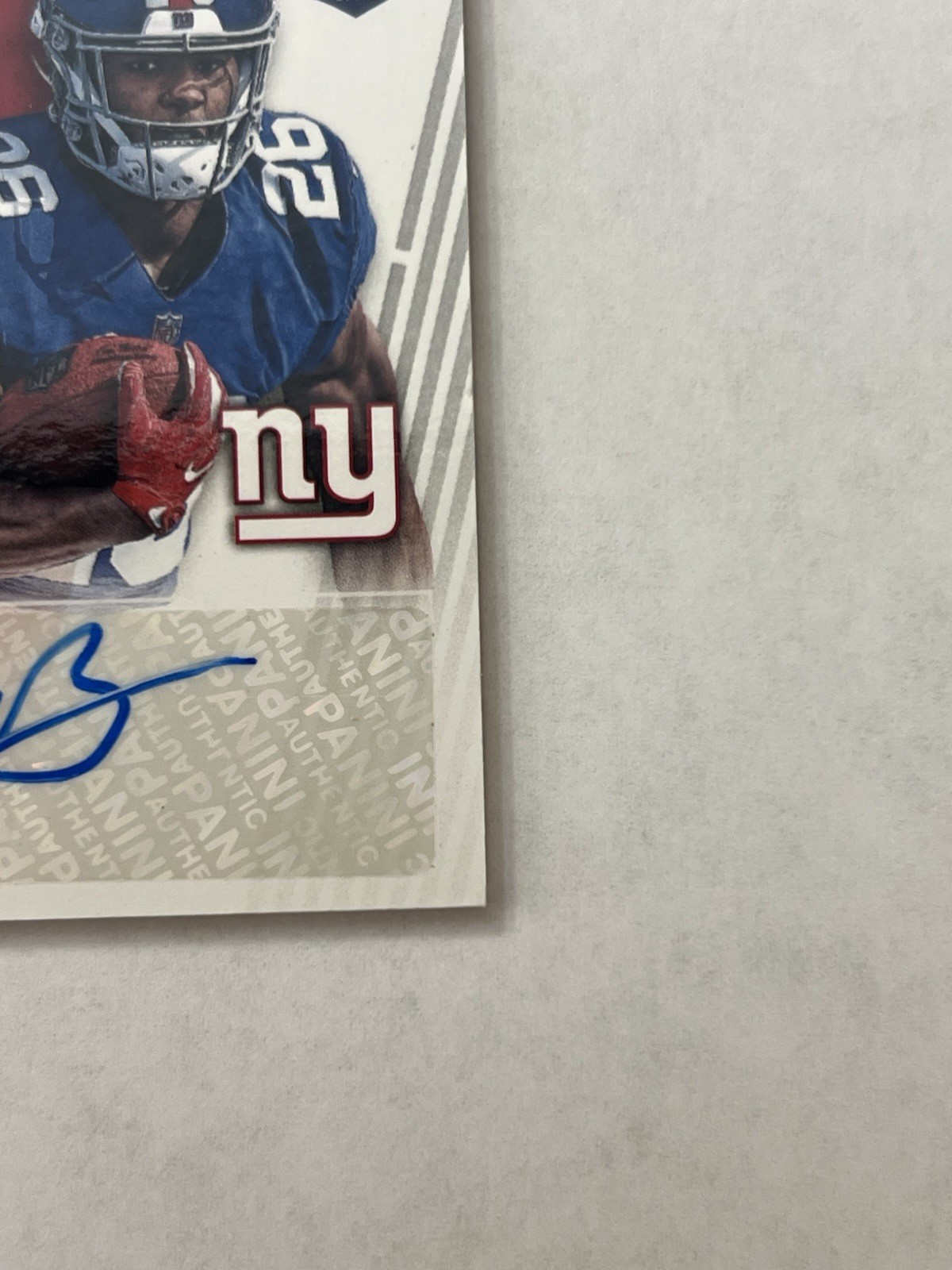 2018 Panini Absolute - Rookie Premiere Patch Auto - #156 Saquon Barkley /99 view 4