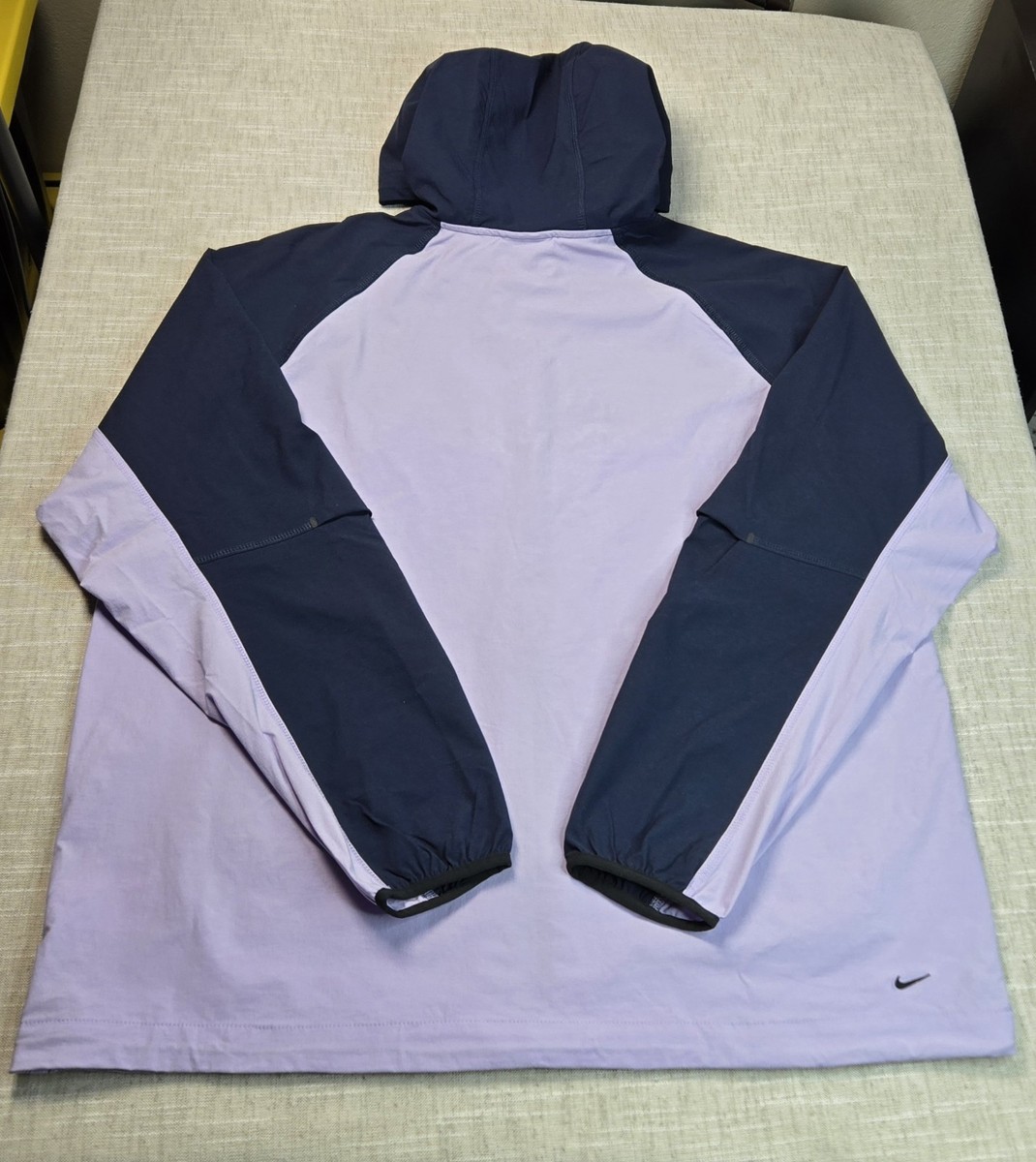 🫟 MEDIUM Nike Tech Woven Jacket Nylon Hooded Windrunner Purple