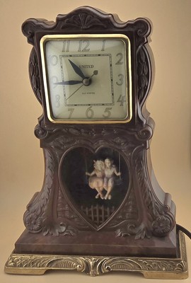ANTIQUE WESTINGHOUSE ''LOVE FOREVER'' CLOCK Swinging LOVERS instead of PENDULUM