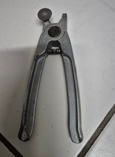 Bohle Tiffany Zwickzange Zag Zag gebraucht Glasbrechzange. Ein Schneiderad fehlt