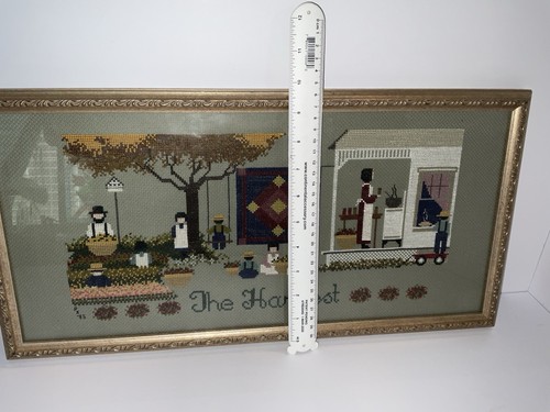 Amish The Harvest Embroidery Country Farm Folk with Frame - Picture 2 of 5