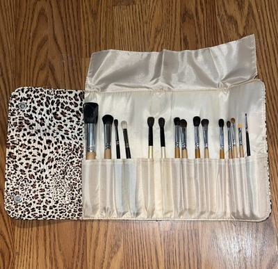 Morphe Brush Set And Trifold Cheetah Carrying Case + Mac Brush