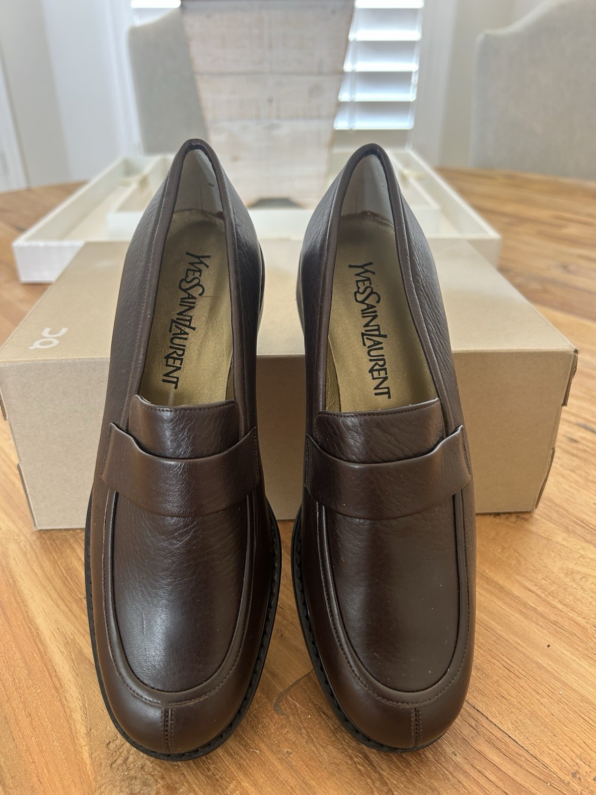 Mocassino donna Yves Saint Laurent in pelle marrone taglia 7 vintage nuovo!