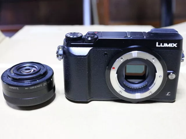 Panasonic DMC-GX7MK2-K Mirrorless SLR Camera Lumix GX7MK2 Body Black Leica  Lens