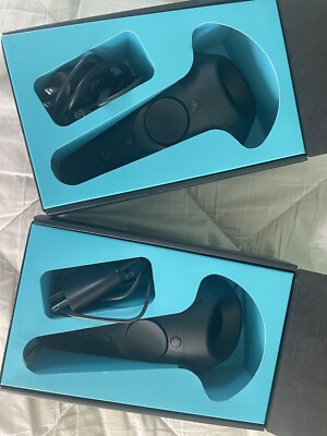 2 HTC Vive Controller for Virtual Reality Headsets