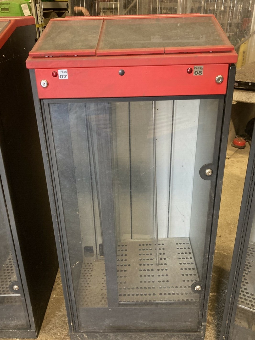 AutoCrib Industrial Vending System Glove/PPE Dispenser, EleVend | eBay