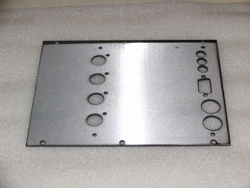 Placa trasera reproductor de CD/DVD Meridian 800 V4 Foto 4 de 4