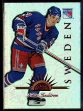 1997-98 Leaf Universal Ice #36 Niklas Sundstrom