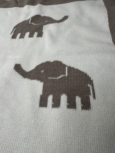 Weegoamigo Elephant Blanket - Cotton Bamboo Blend - Picture 2 of 11
