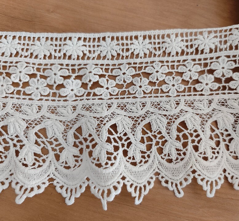 Foto 2 di 2