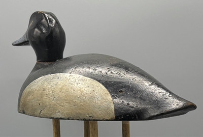 ANTIQUE DUCK DECOY BLUEBILL DRAKE **NICE FORM, MIXED PAINT, DETAILED BILL CRVNG*