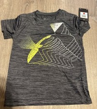 NWTS Under Armour Boys Tee Short Sleeve T Shirt Gray Size 5
