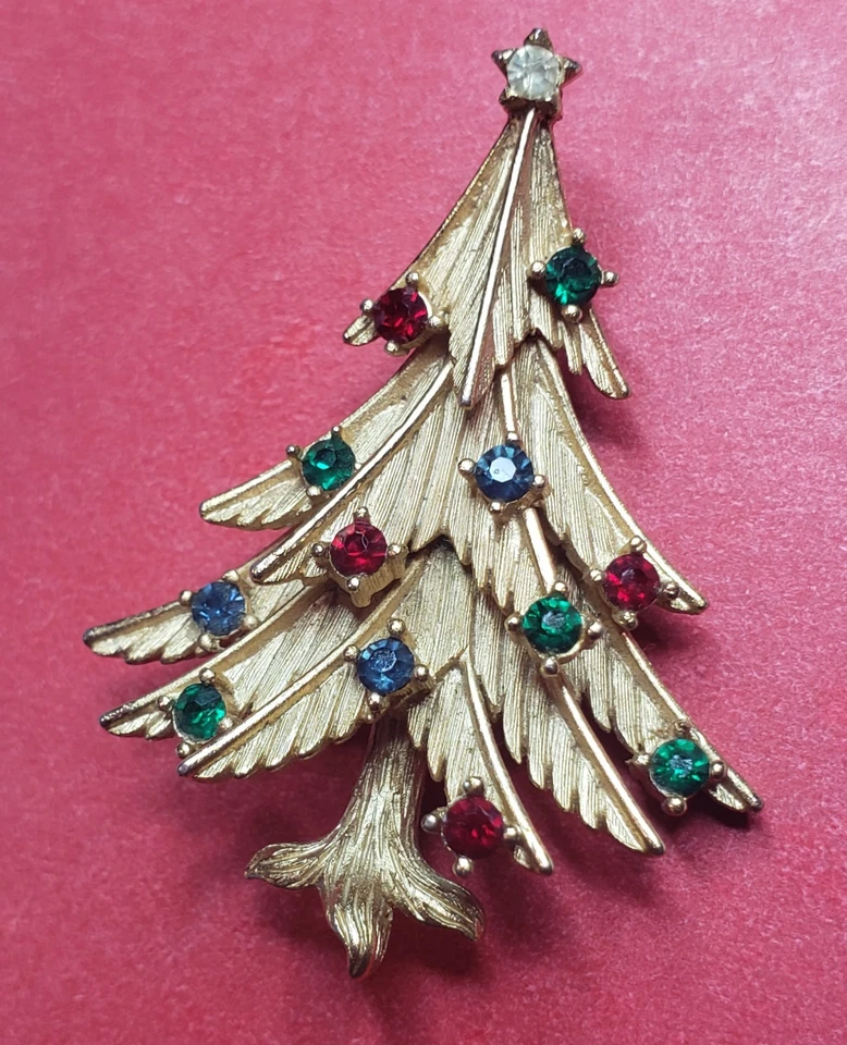 Broche prendedor árbol de Navidad Trifari vintage con 12 cristales Foto 3 de 4