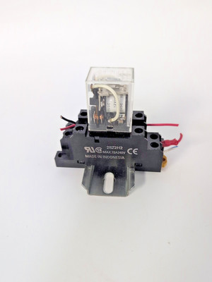 OMRON LY2 12VDC, with base