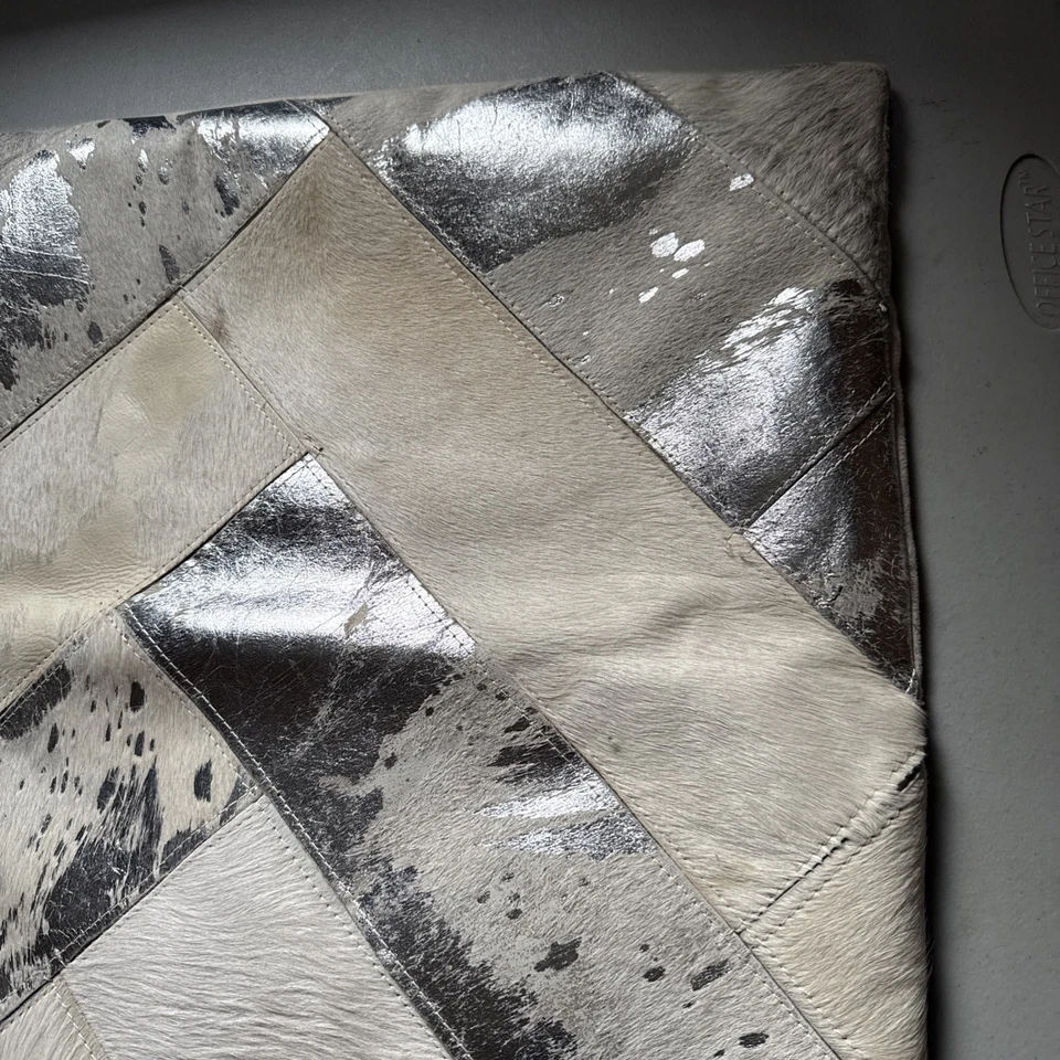 Cowhide Leather Hair-On Patchwork Cushion Pillow Cover 20x20” Silver - Image 3 of 4