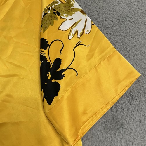 SOFT SURROUNDINGS ZEHRA YELLOW FLORAL SATIN 3/4 SLEEVE TOP WOMENS Sz Petite L - Picture 4 of 9