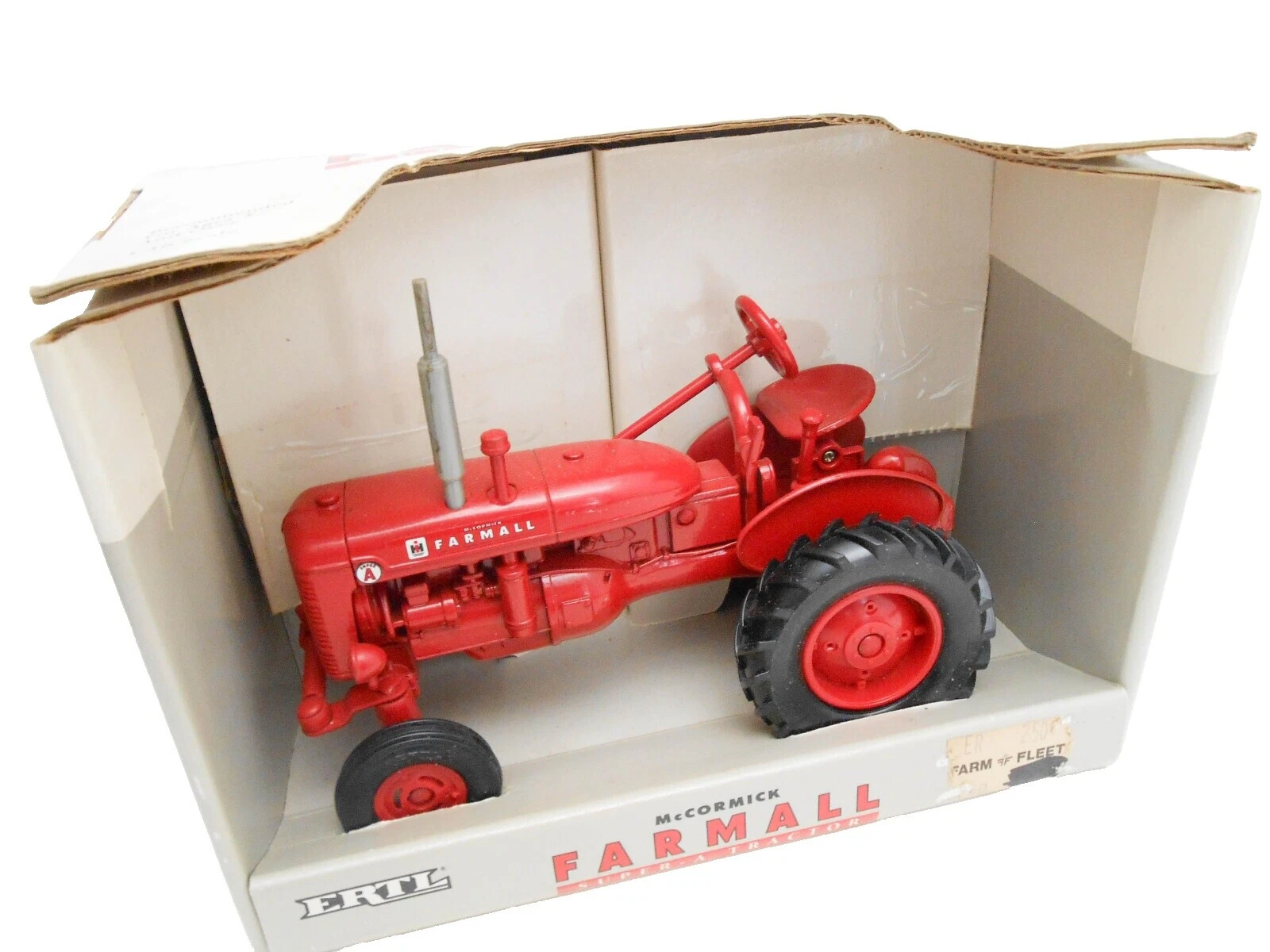 Ertl ERTL Farm Country Tractor Contemporary Manufacture Diecast Farm Vehicles