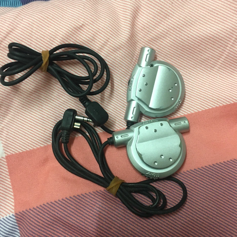 AIWA RC-F7 FOR AM-F7 remote control for Mini MD PLAYER,TEST AND WORK! - Image 3 of 3