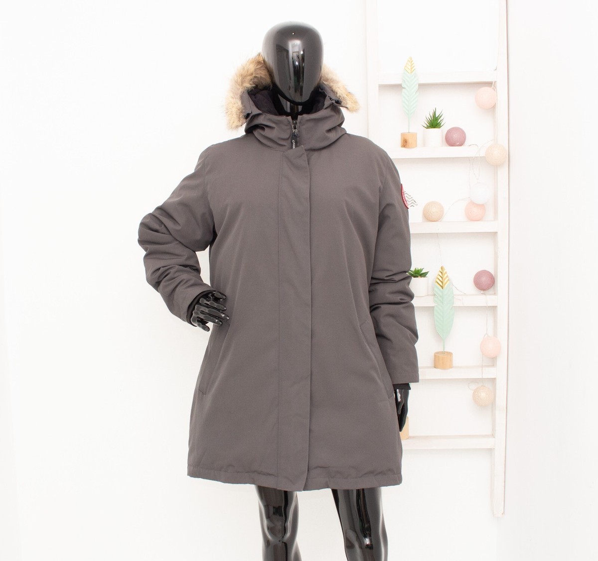 Canada Goose Victoria Parka Grey Down Puffer Coyote Fur Hooded Jacket  Womens 2XL