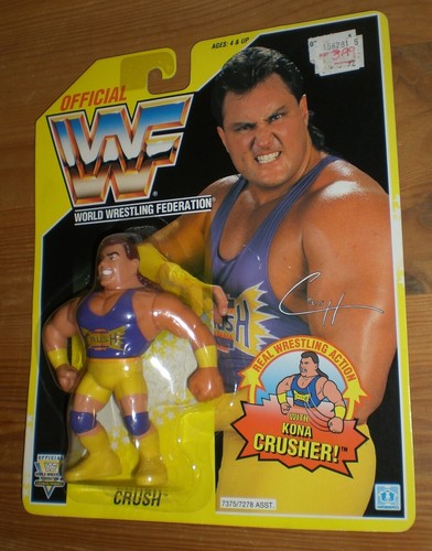 CRUSH - MOC - WWF Hasbro 1993 Vintage - Series 7 -...