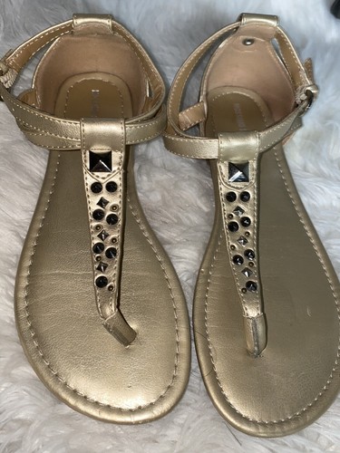 mossimo gold sandals