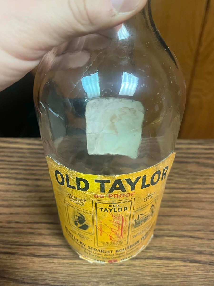 VINTAGE 1974 EMPTY OLD TAYLOR 6 YEAR QUART 86 PROOF STRAIGHT