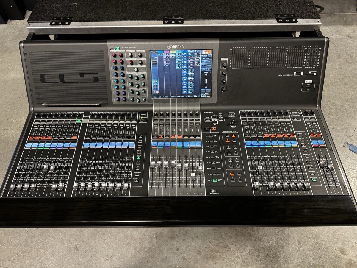 Yamaha CL5 80 Ch Digital Audio Console Mixer Dante Church Owned