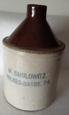 Antique Stoneware Whiskey Jug. W. Smulowitz of Wilkes Barre PA. Lion Brewing.