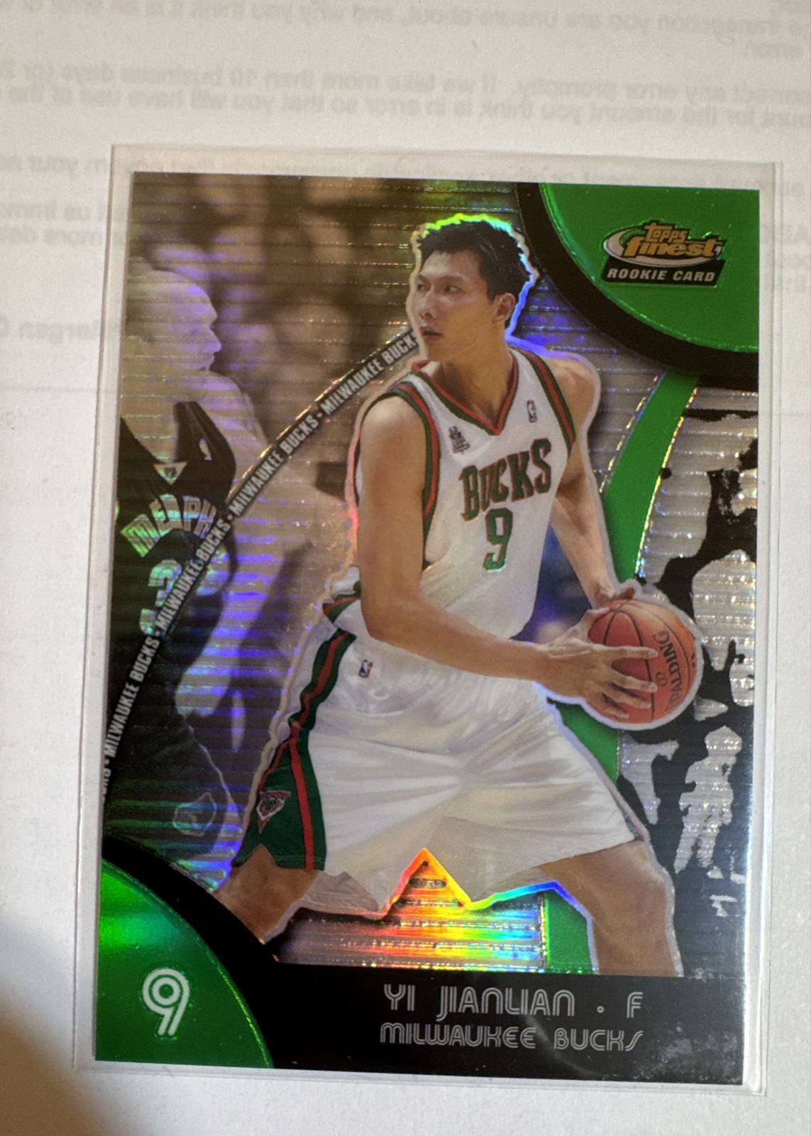 2007-08 Topps Finest - Yi Jianlian #73 Green Refractor /149 (RC)