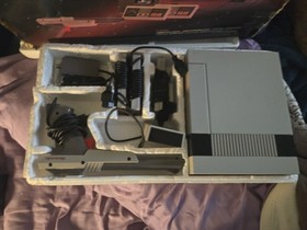 Juego de acci&oacute;n NES completo en caja Super Mario Bros/Duck Hunt Nintendo