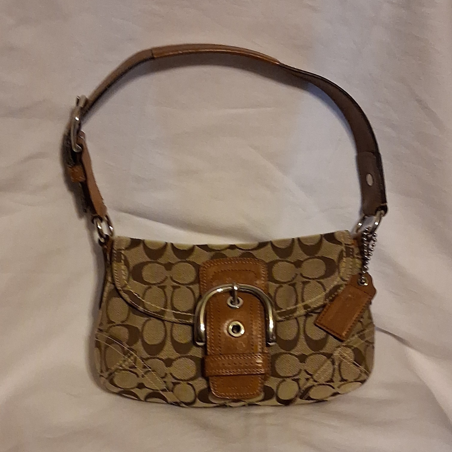 Coach Y2K Soho Signature C Shoulder Bag Beige/Brown Buckle Flap