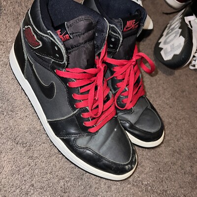READ Nike Air Jordan 1 Retro High OG Satin Black Gym Red