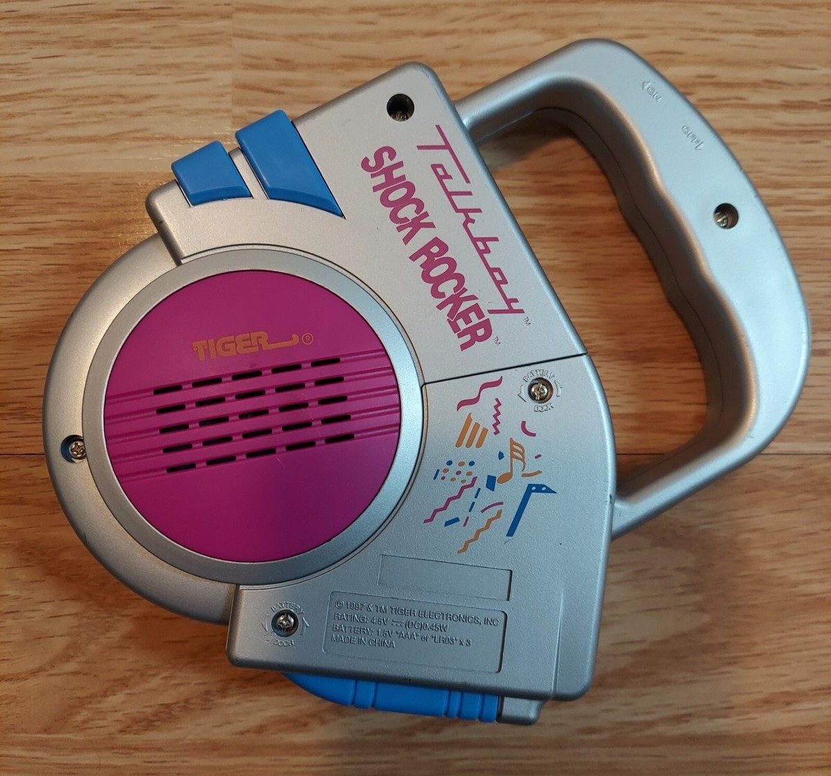 Vintage 1997 Talkboy Talk Boy Shock Rocker Toy Tiger Vintage 1997 Talkboy Talk Boy Shock Rocker Toy Tiger