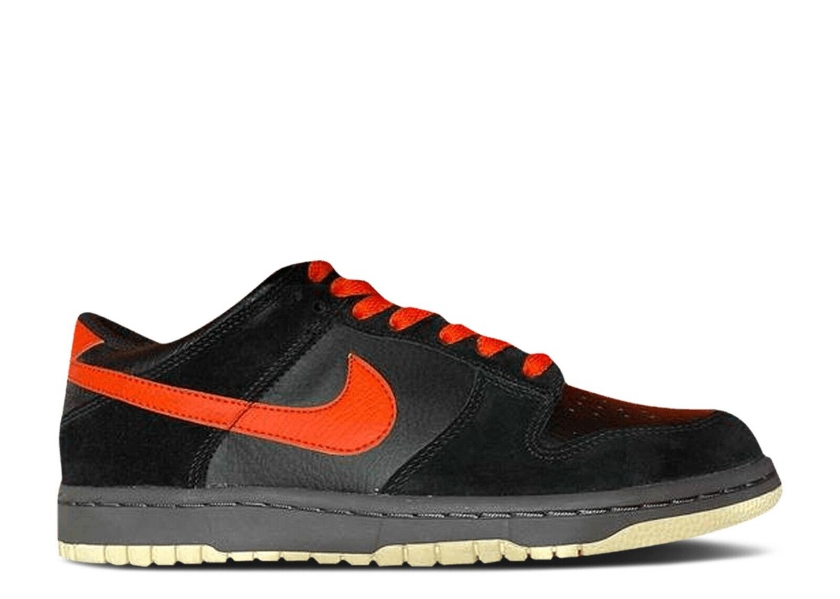 nike halloween dunks 2008