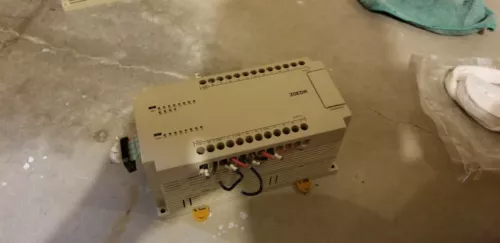 Omron I/O Expansion Unit Model #: CPM1-20EDR
