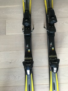 salomon piste skis